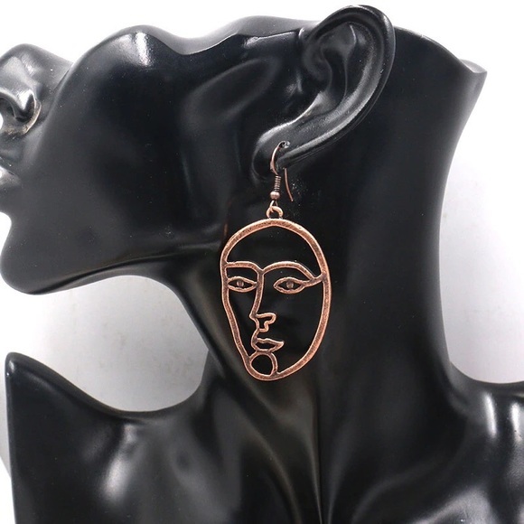 Jewelry - Face Earrings